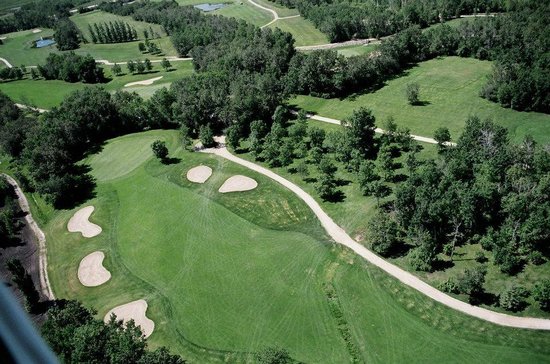teulon golf country club | Crescent Creek Estates